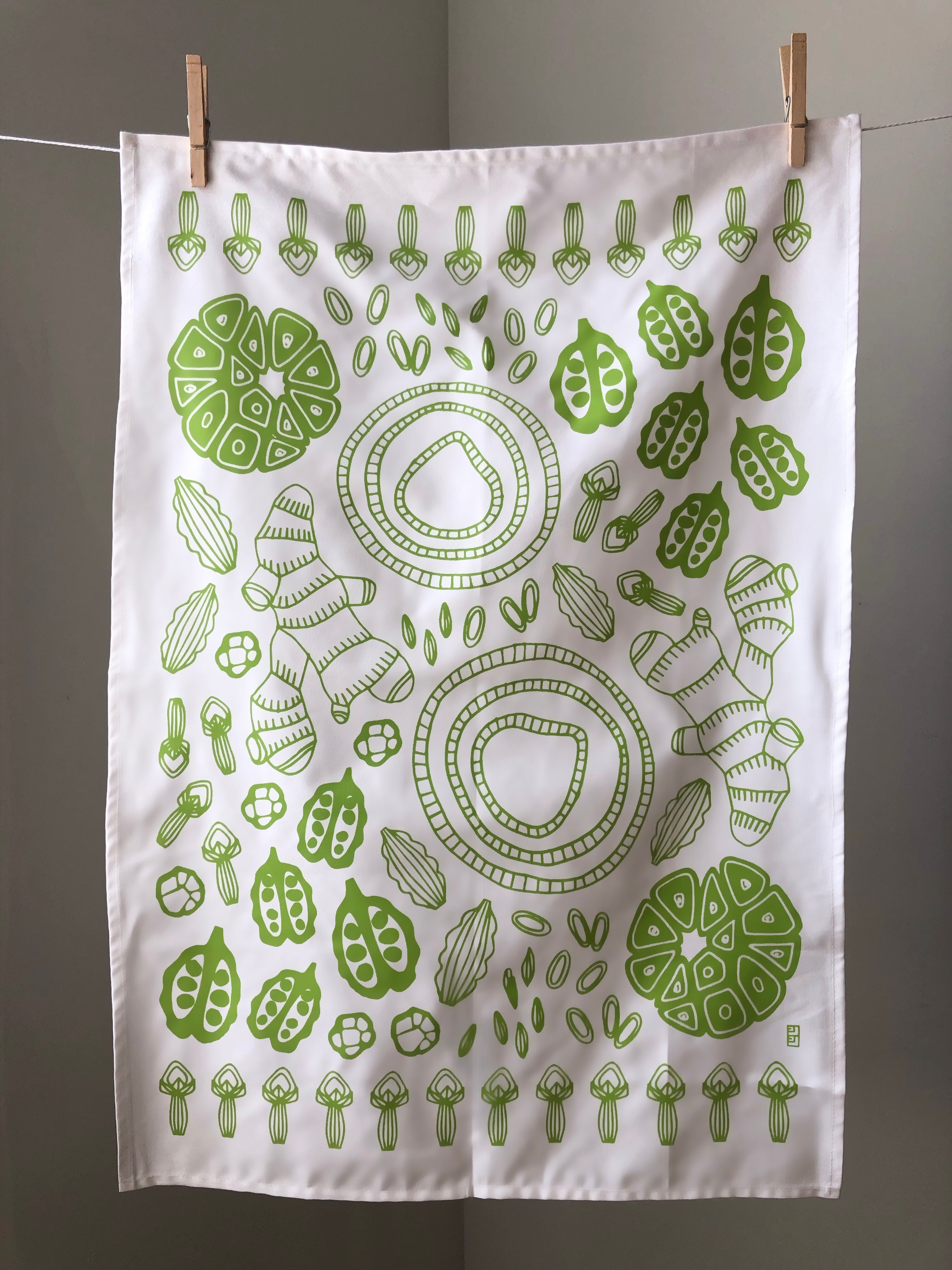 Eco-friendly Green Kitchen Towels. Linen Tea Towels. Linen Dish