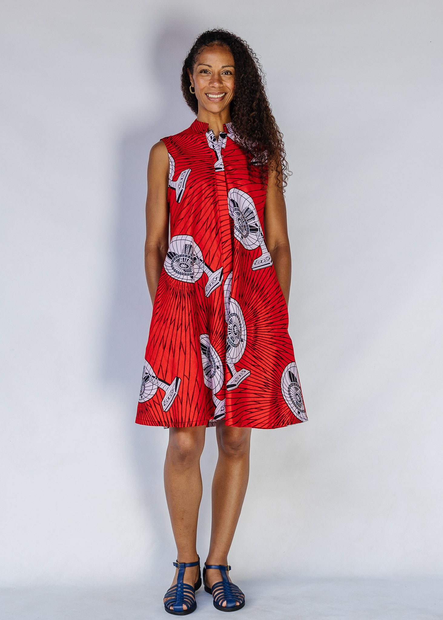 Oscillate Sleeveless Dress – Zuri