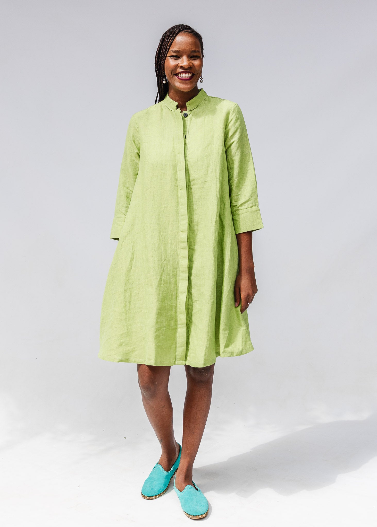 おすし✴︎key neck embroidery dress おすし✴︎key neck embroidery dress おすし✴︎key neck embroidery