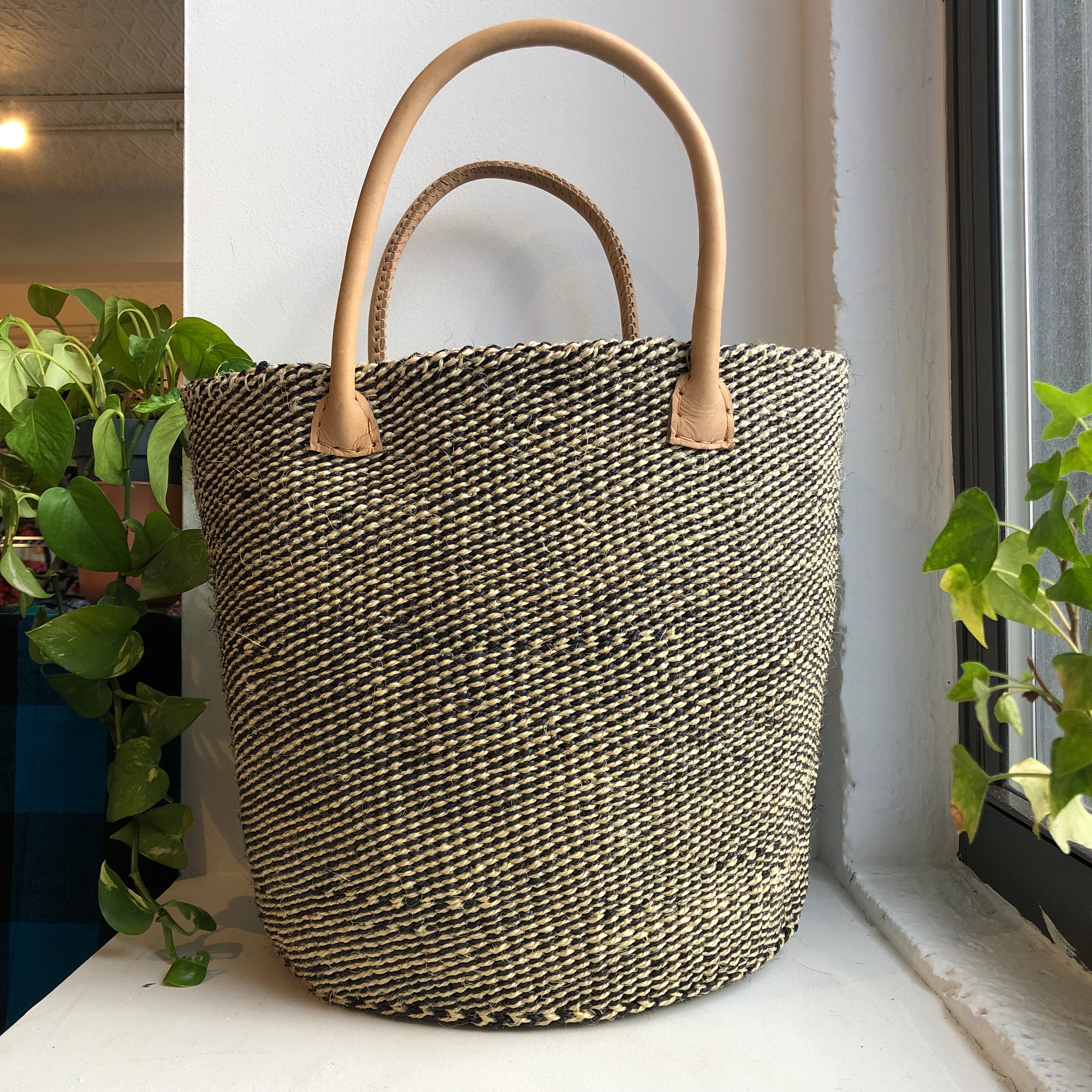 Ngong Basket (click for more colors) – Zuri