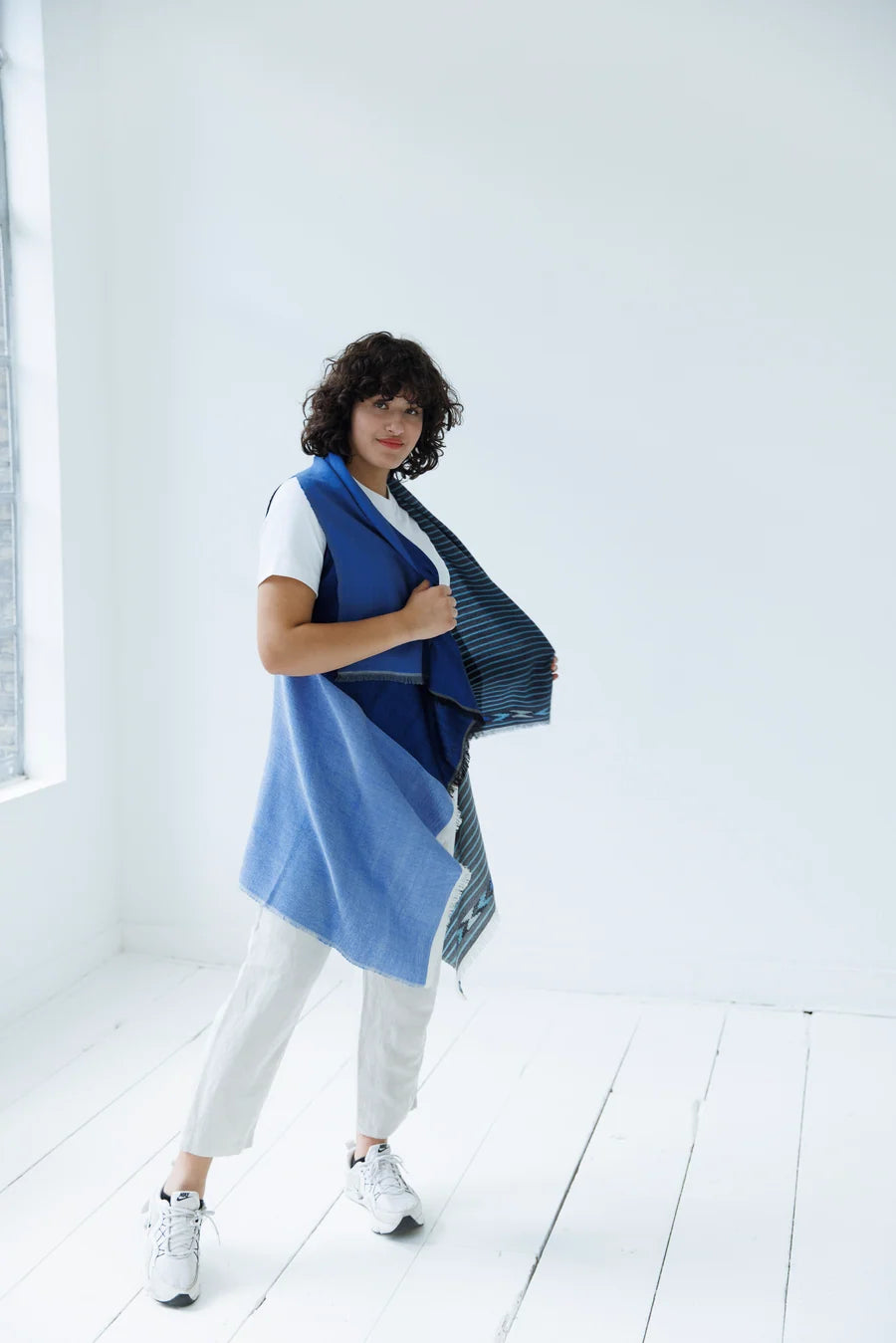 Julahas Light Wool Fusion Blue Cape