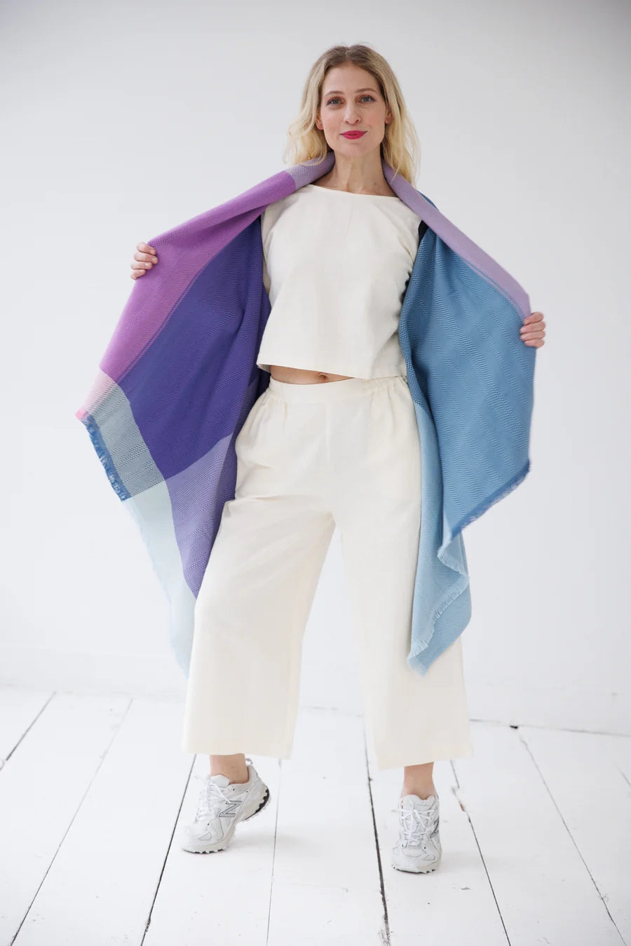 Julahas Cotton Cape Candy Crush
