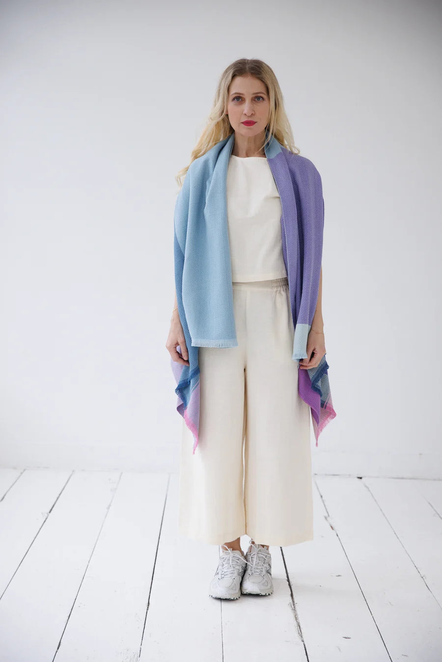 Julahas Cotton Cape Candy Crush