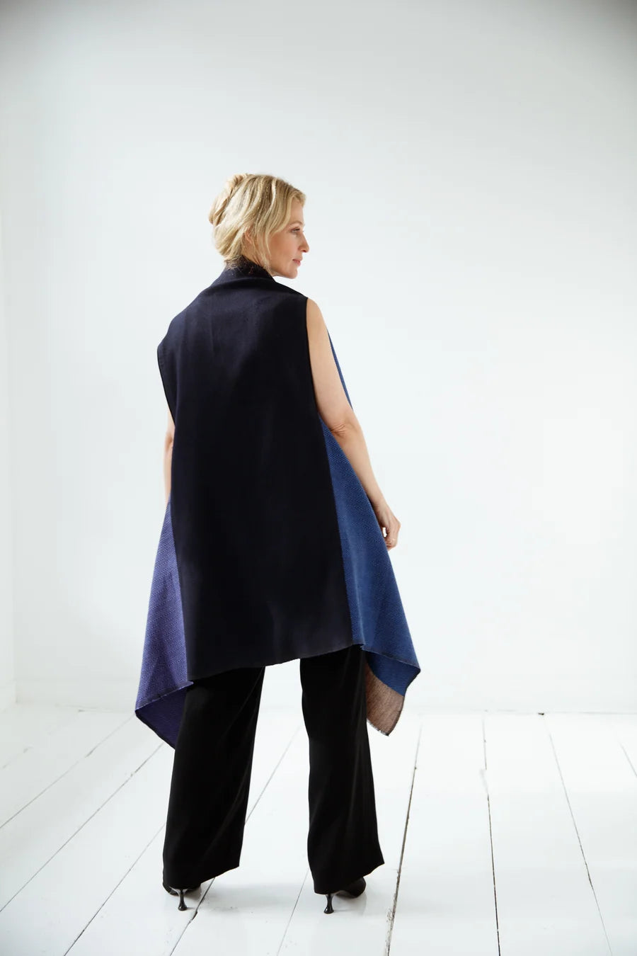 Julahas Daria Hudson Cape