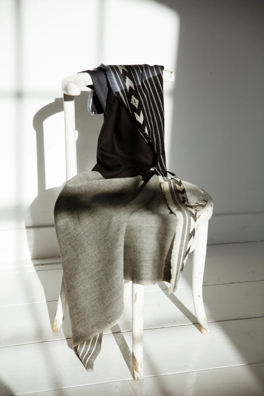 Julahas Light wool Cape Fusion Graphic - Plus