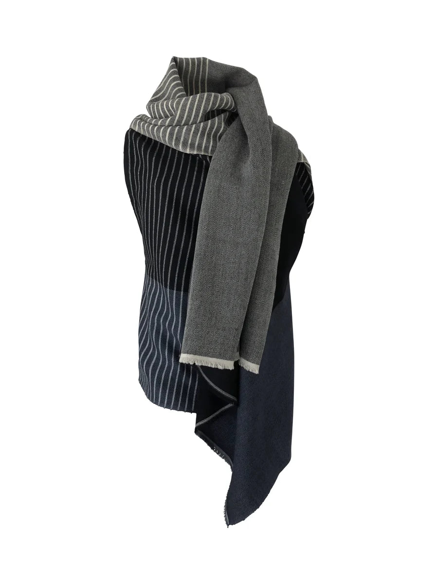 Julahas Light wool Cape Fusion Graphic - Plus