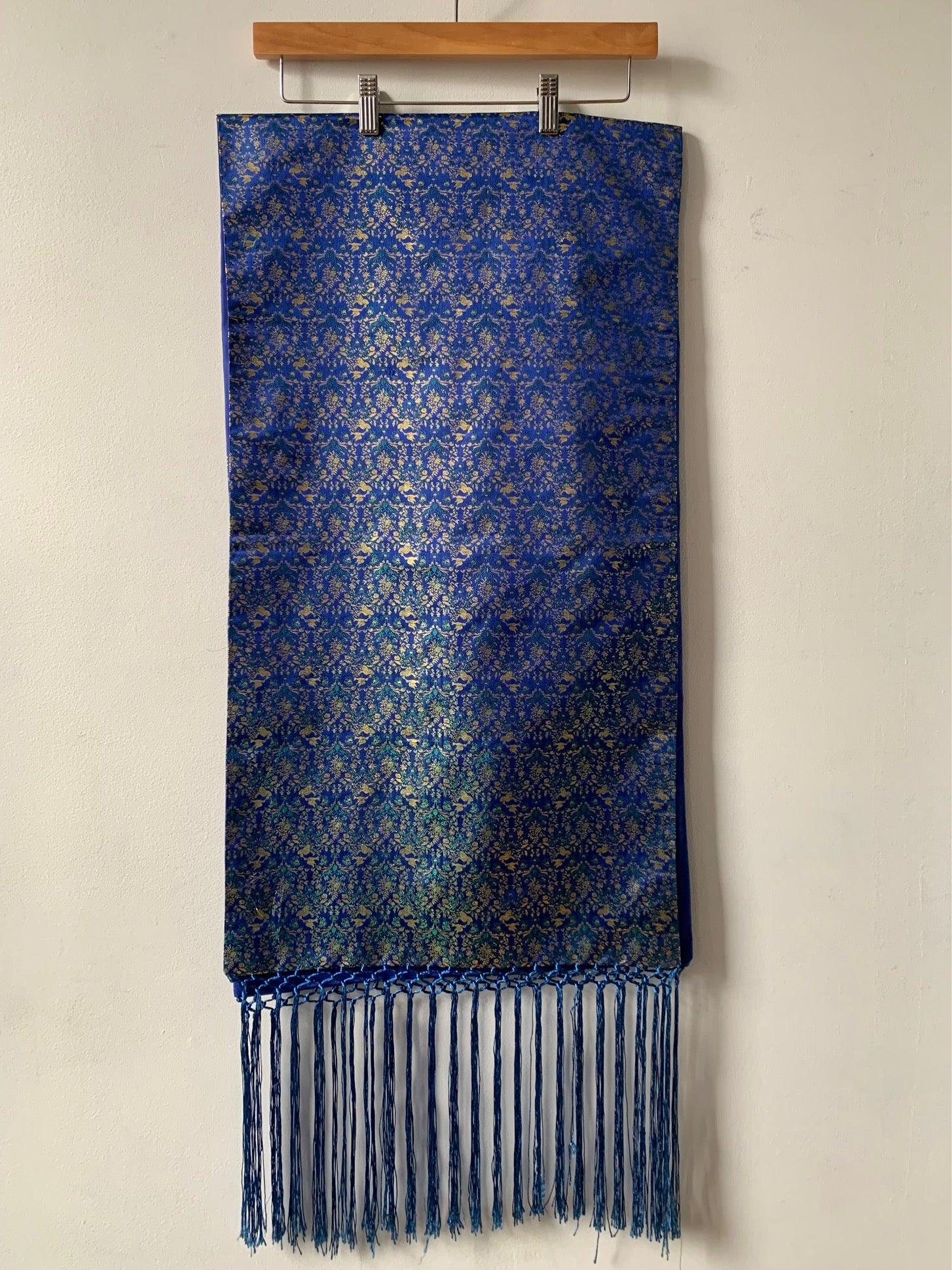 Silk Brocade Scarves – Zuri