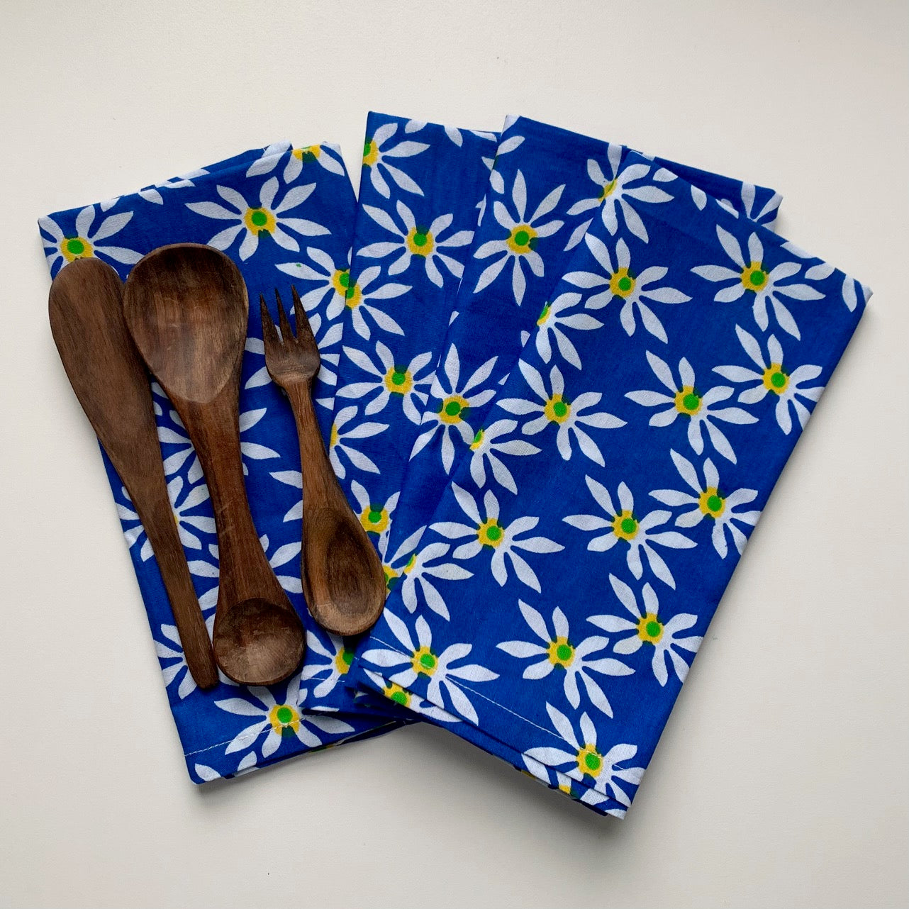 Napkins, Set of 4 – Zuri
