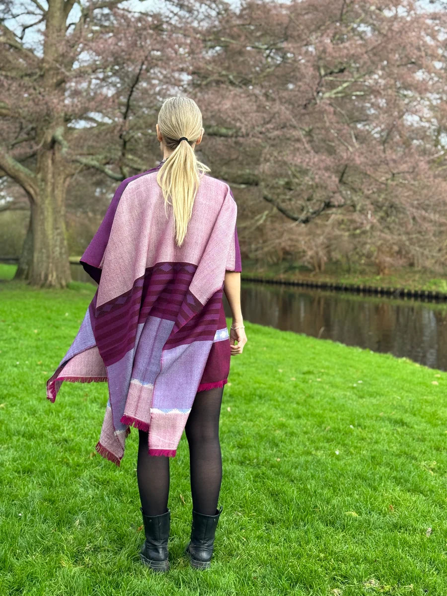 Julahas Eastern Light Wool Ruana Aranya