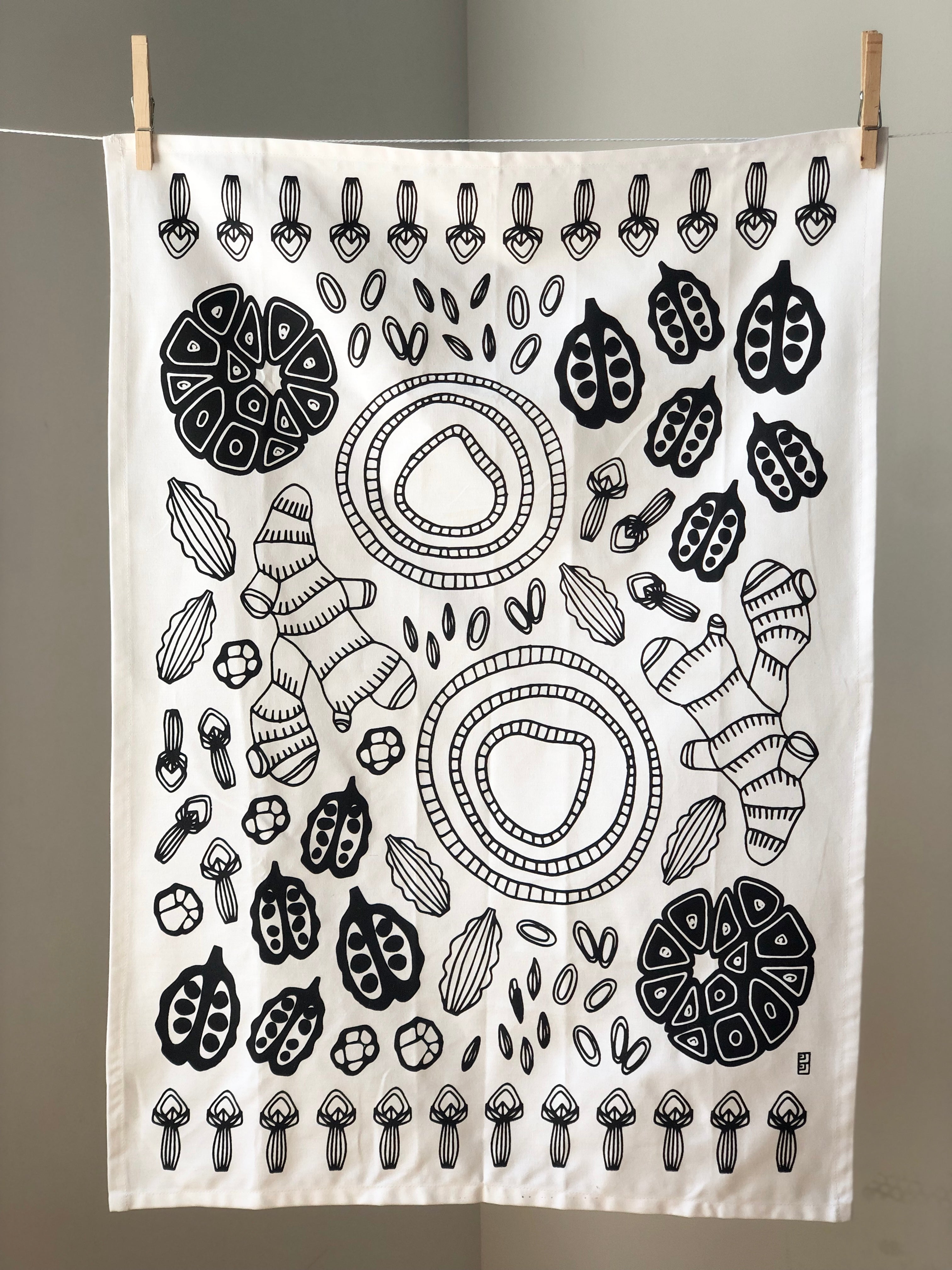 Pilau Tea Towel by Lulu Kitololo