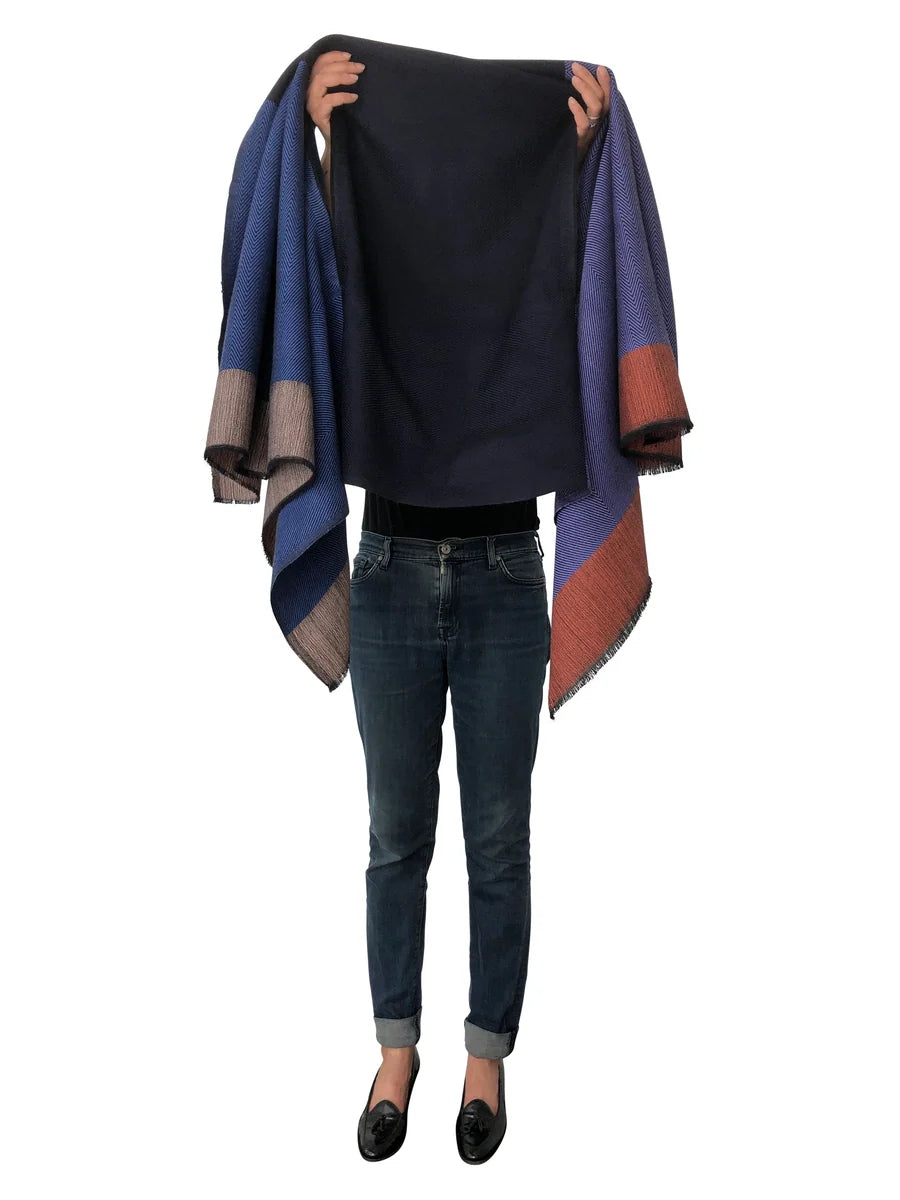 Julahas Daria Hudson Cape