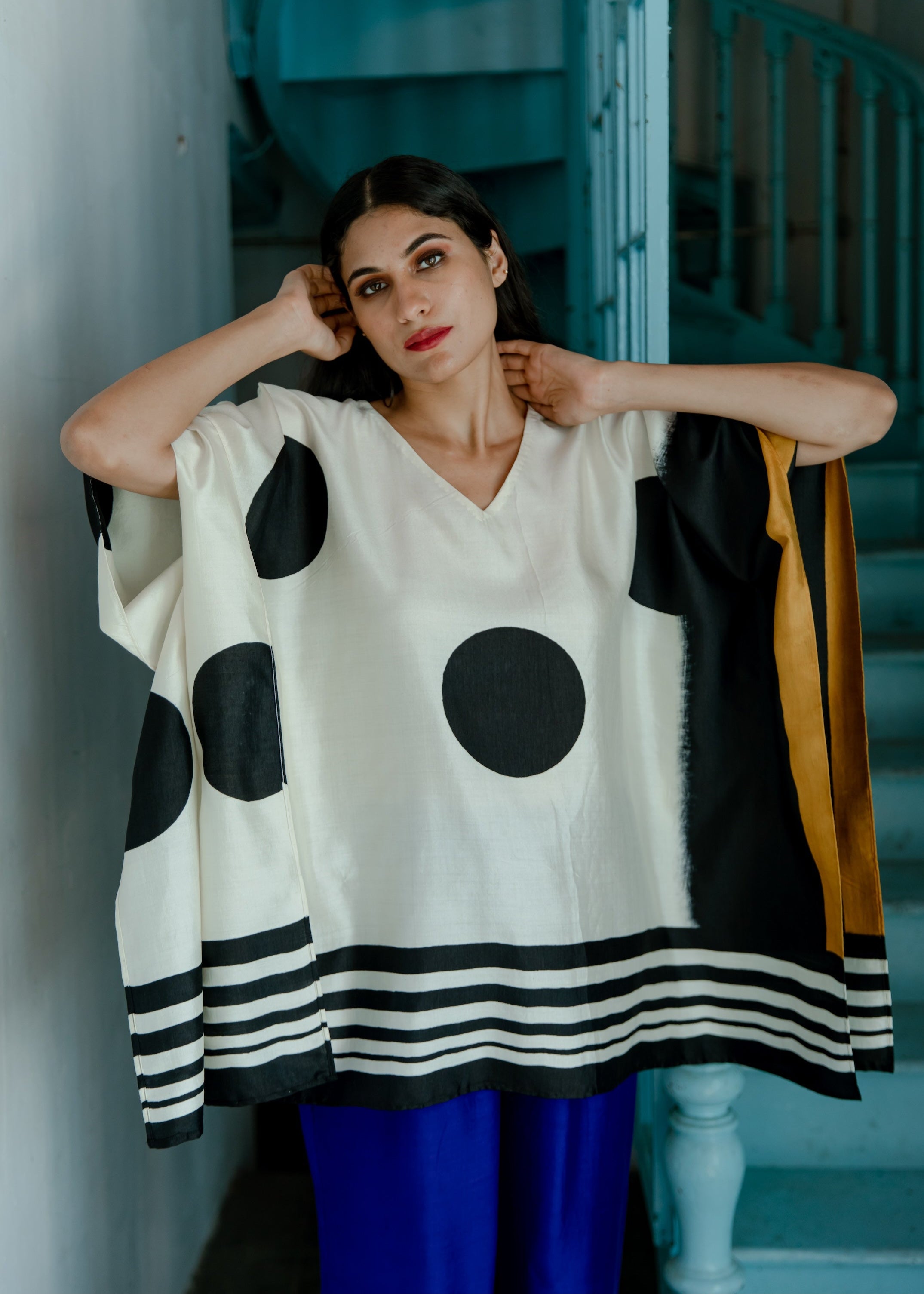 Silk Scarves & Kaftans: Aeshaane Peace Silk – Zuri