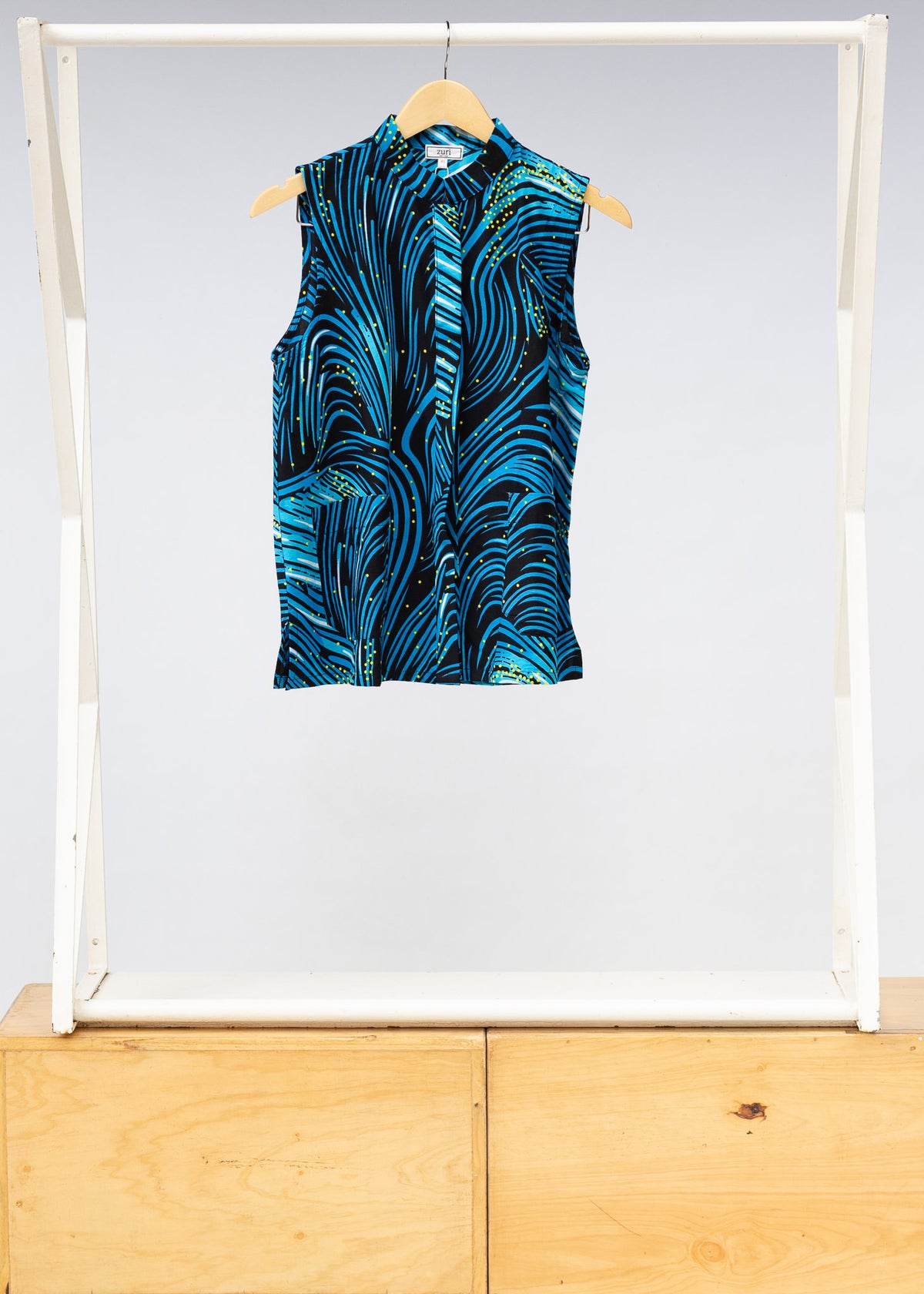 Whirlpool Sleeveless Shirt