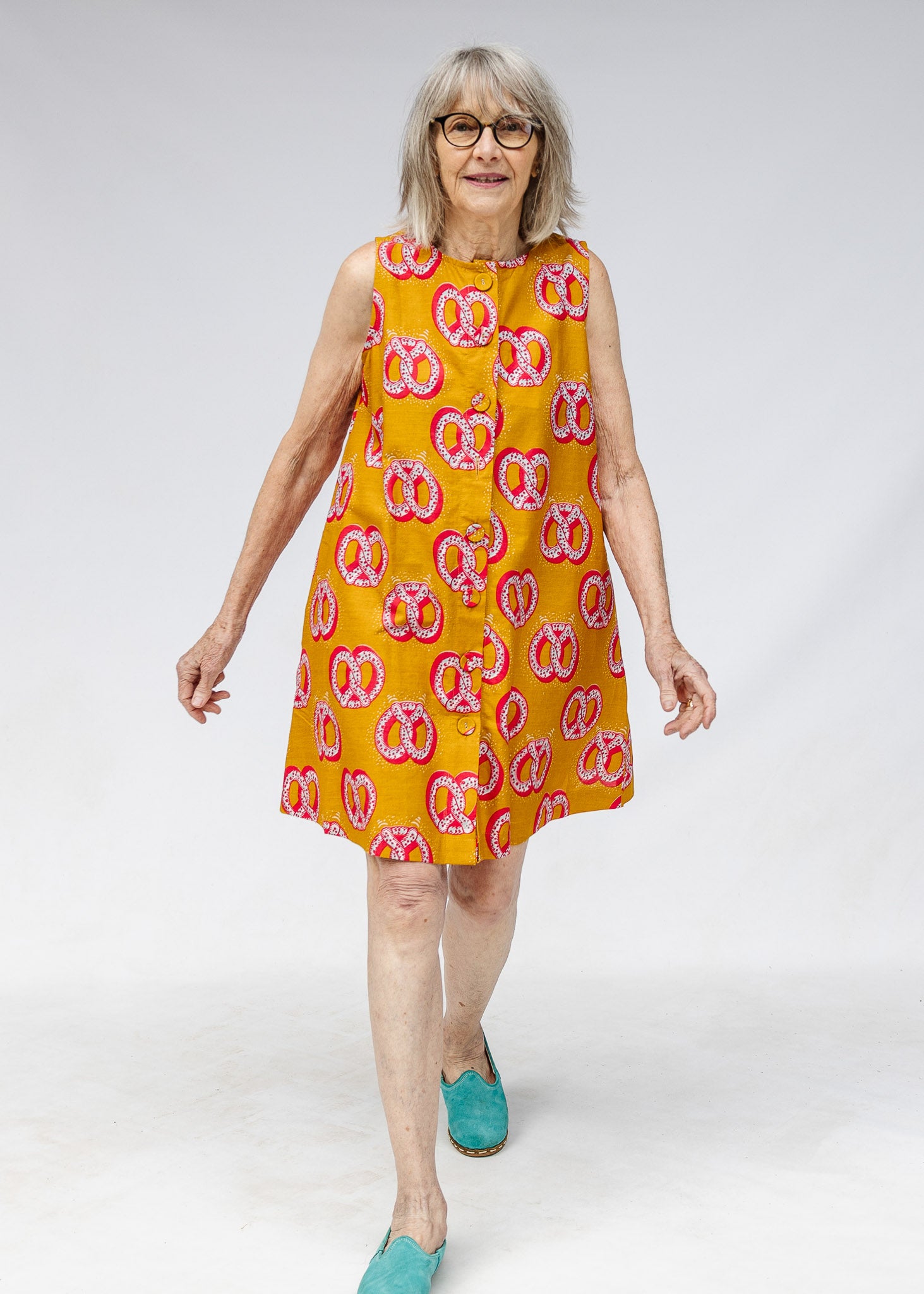 Shake It Off Reversible Shift Dress – Zuri