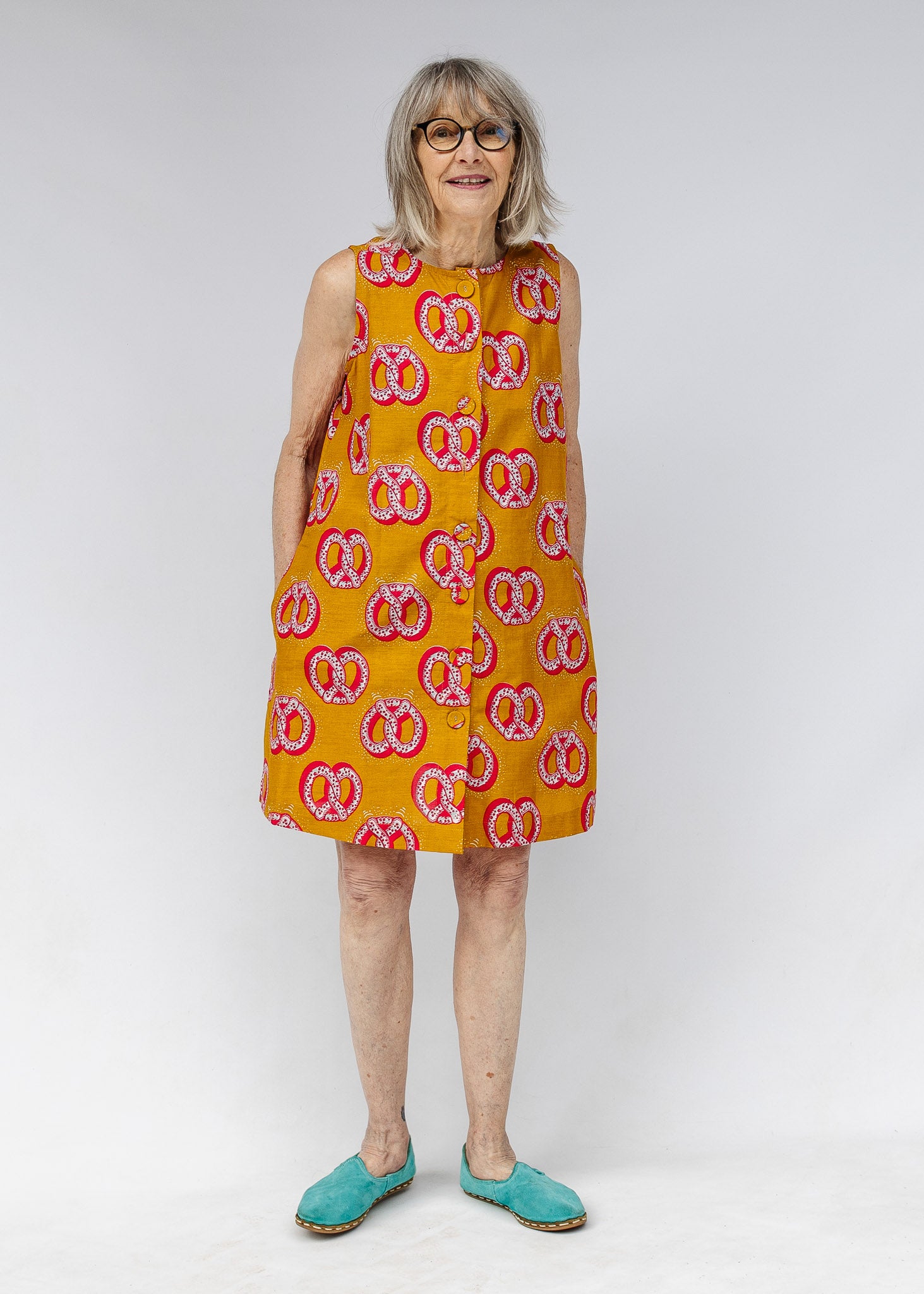 Shake It Off Reversible Shift Dress – Zuri
