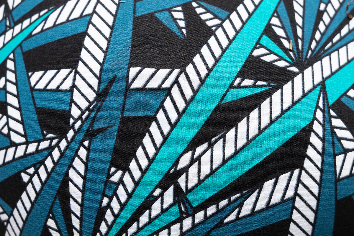 Point of View Maxi