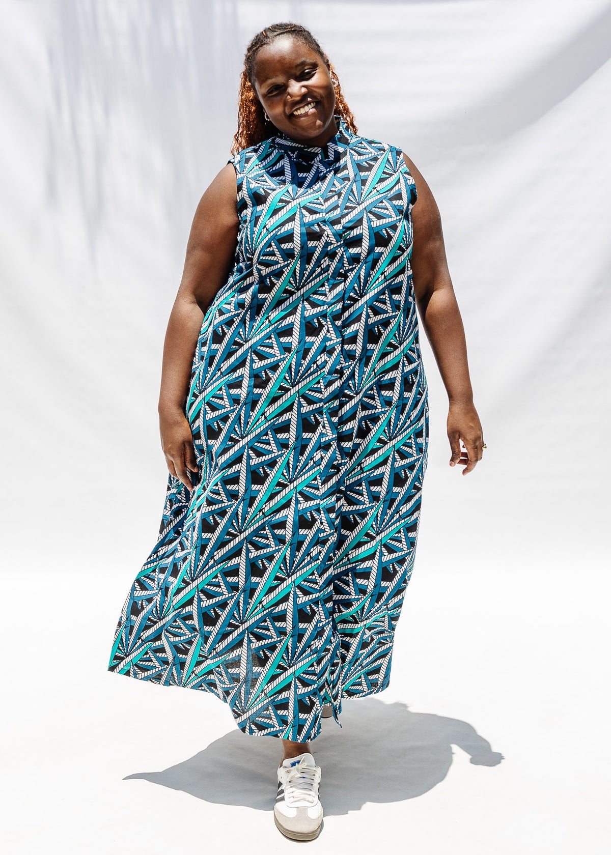 Point of View Maxi