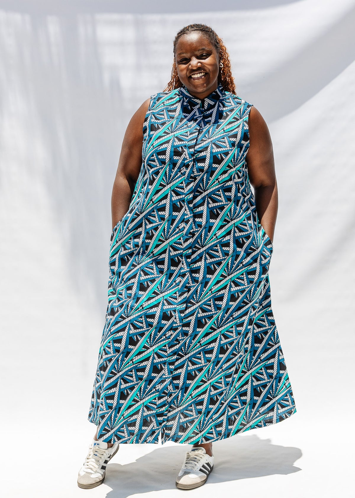 Point of View Maxi