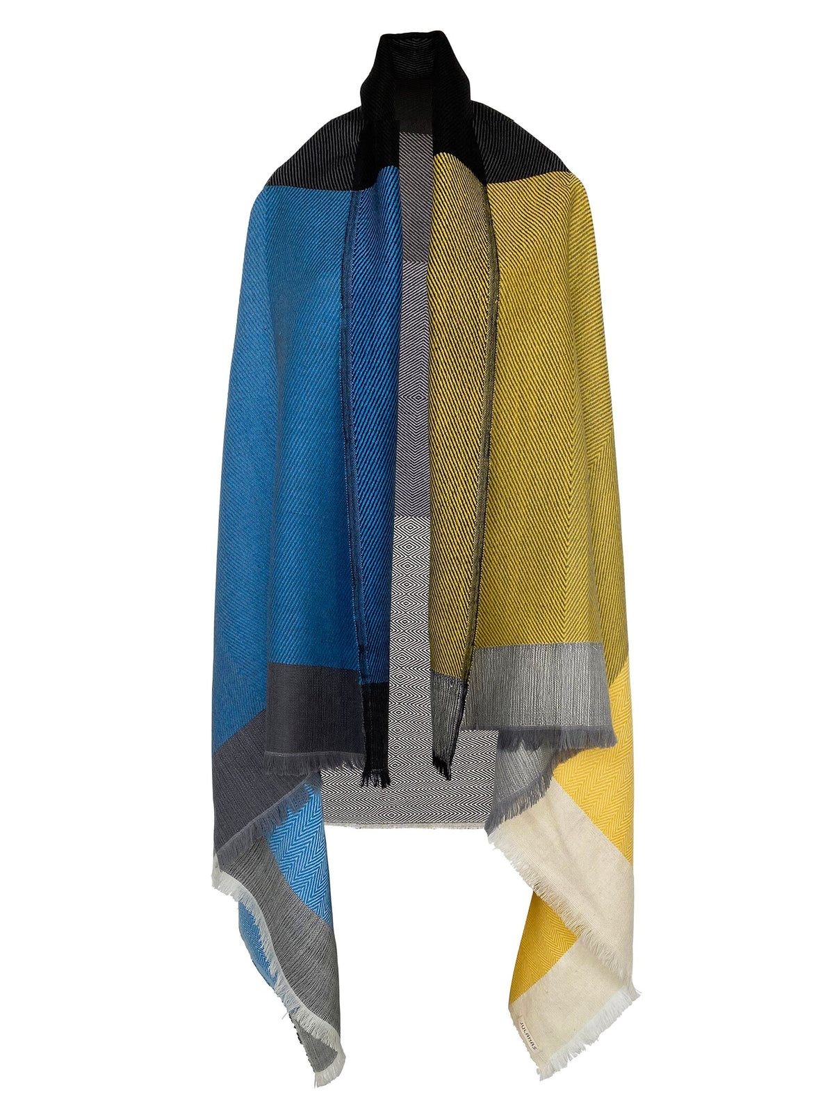 Julahas Daria Peace Cape