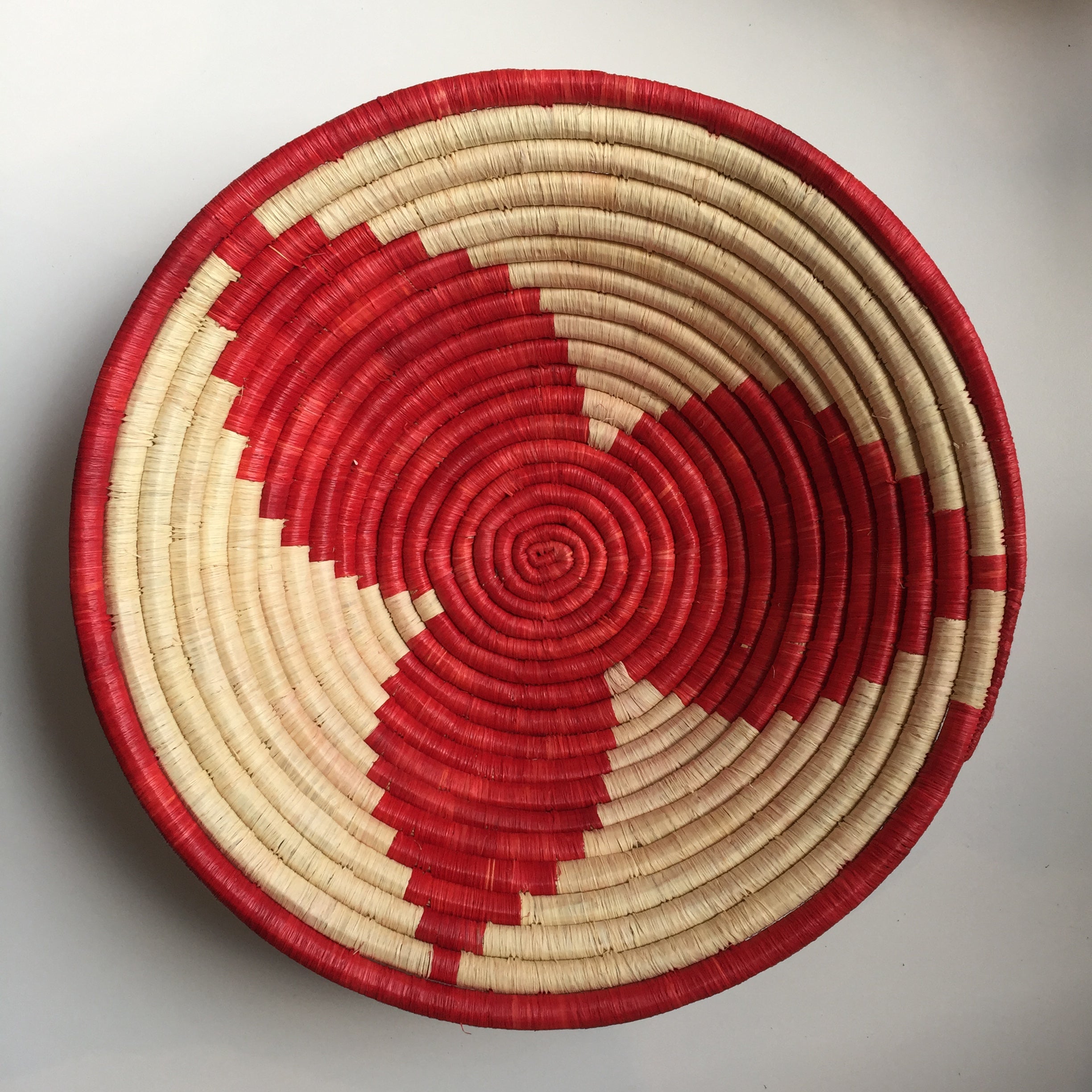 Red star woven basket